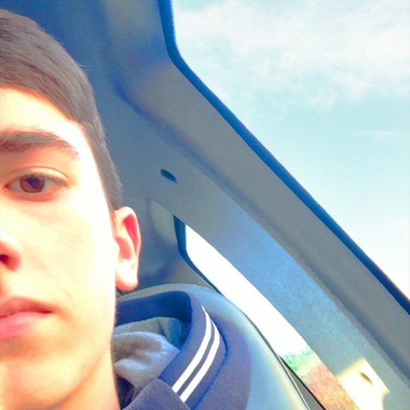 Meet your Posher, Joshua - Picture 1 of 1